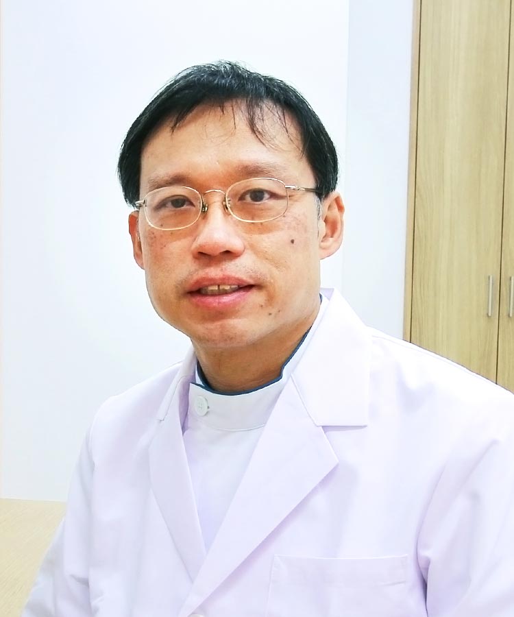 院長　陳 慶祥